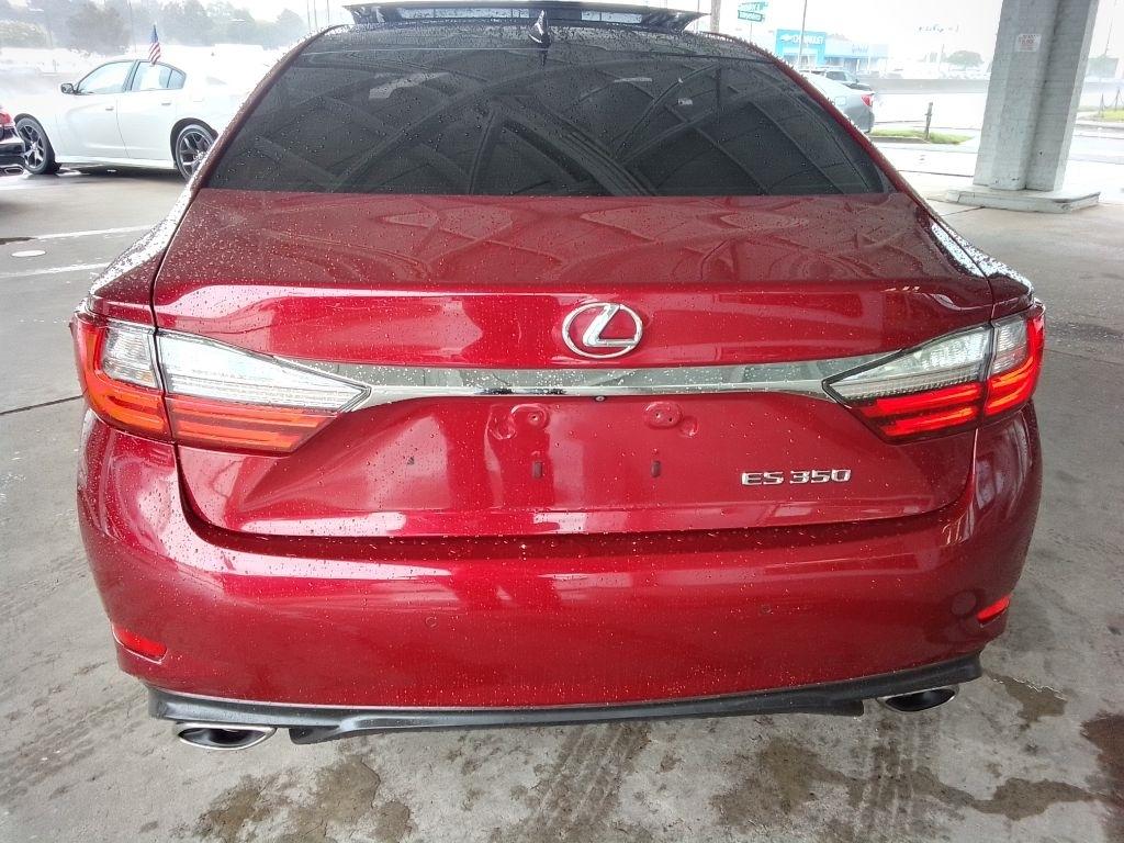 Lexus ES 350 Sedan 2016