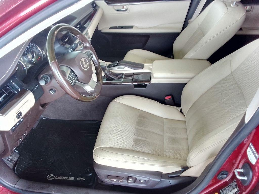 Lexus ES 350 Sedan 2016