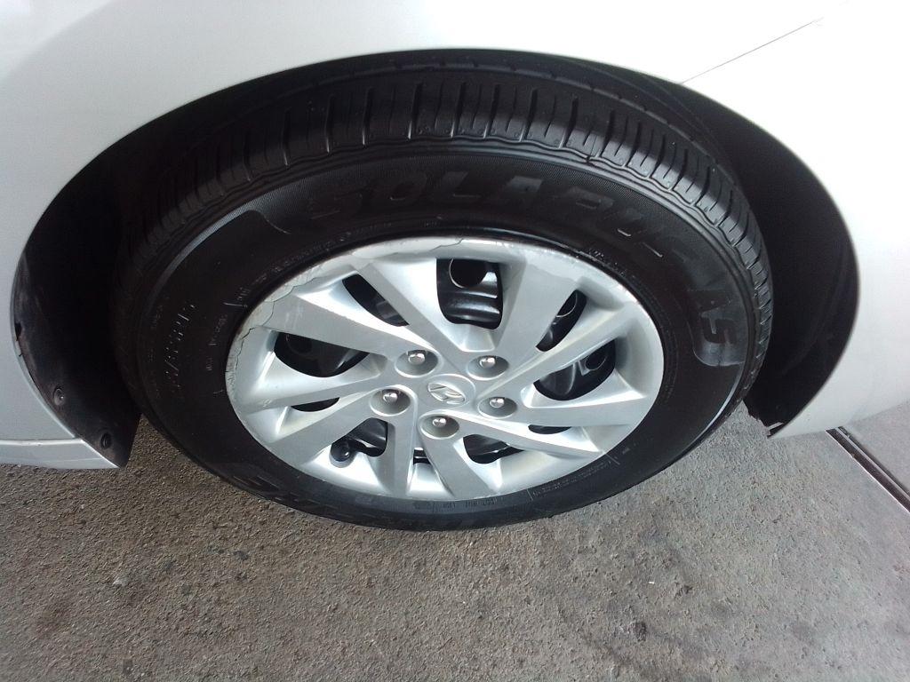 Hyundai Elantra SE 6M 2019