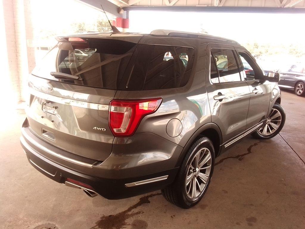 Ford Explorer Limited 4WD 2018