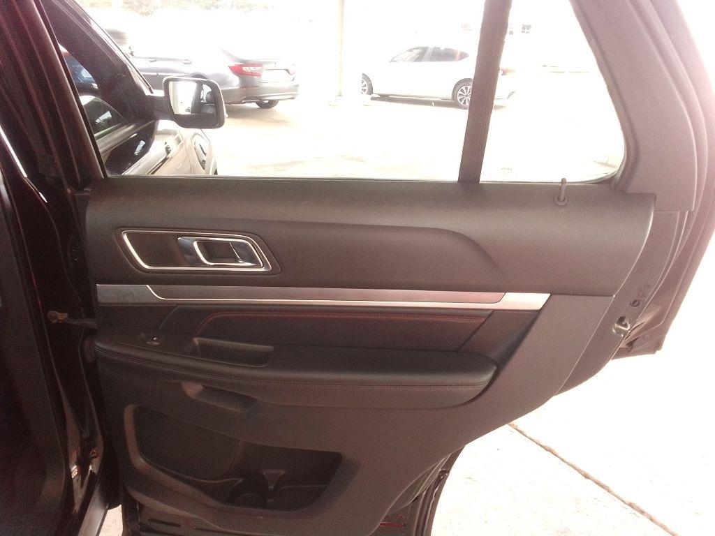 Ford Explorer Sport 4WD 2017
