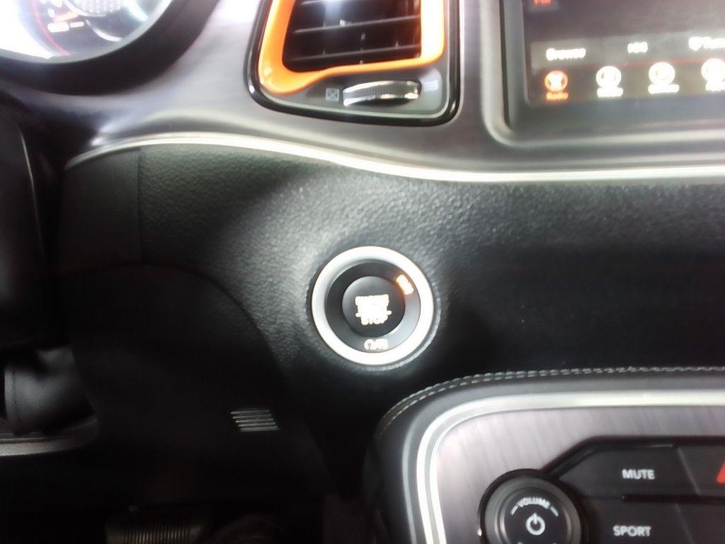 Dodge Challenger SXT 2018