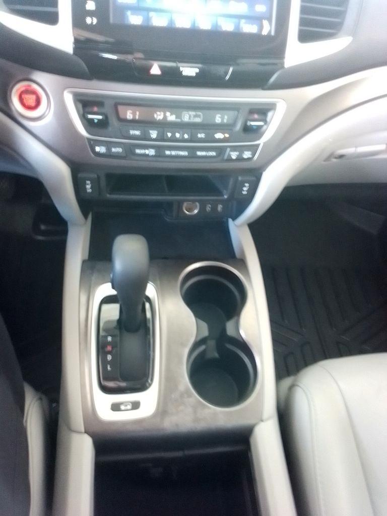 Honda Pilot EX-L w/Navigation AWD 2017