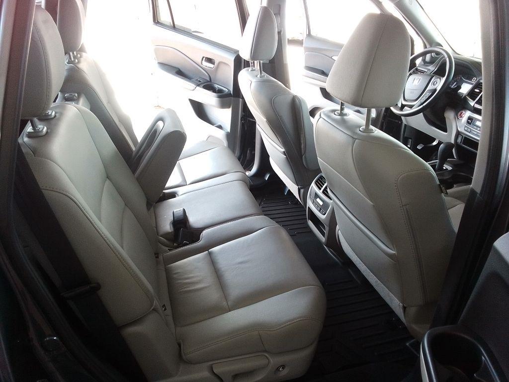 Honda Pilot EX-L w/Navigation AWD 2017