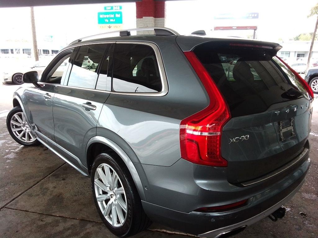 Volvo XC90 T6 Momentum AWD 2017