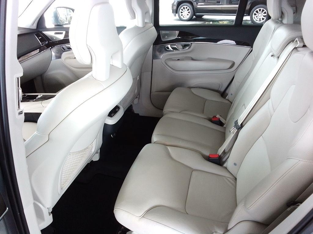 Volvo XC90 T6 Momentum AWD 2017
