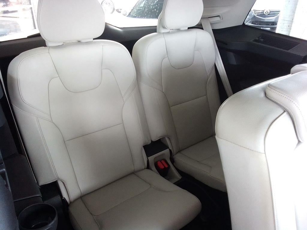 Volvo XC90 T6 Momentum AWD 2017