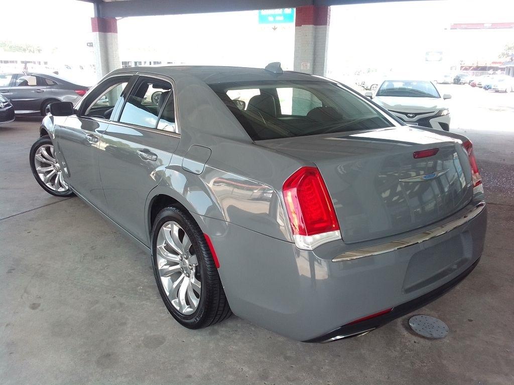 Chrysler 300 Touring 2018