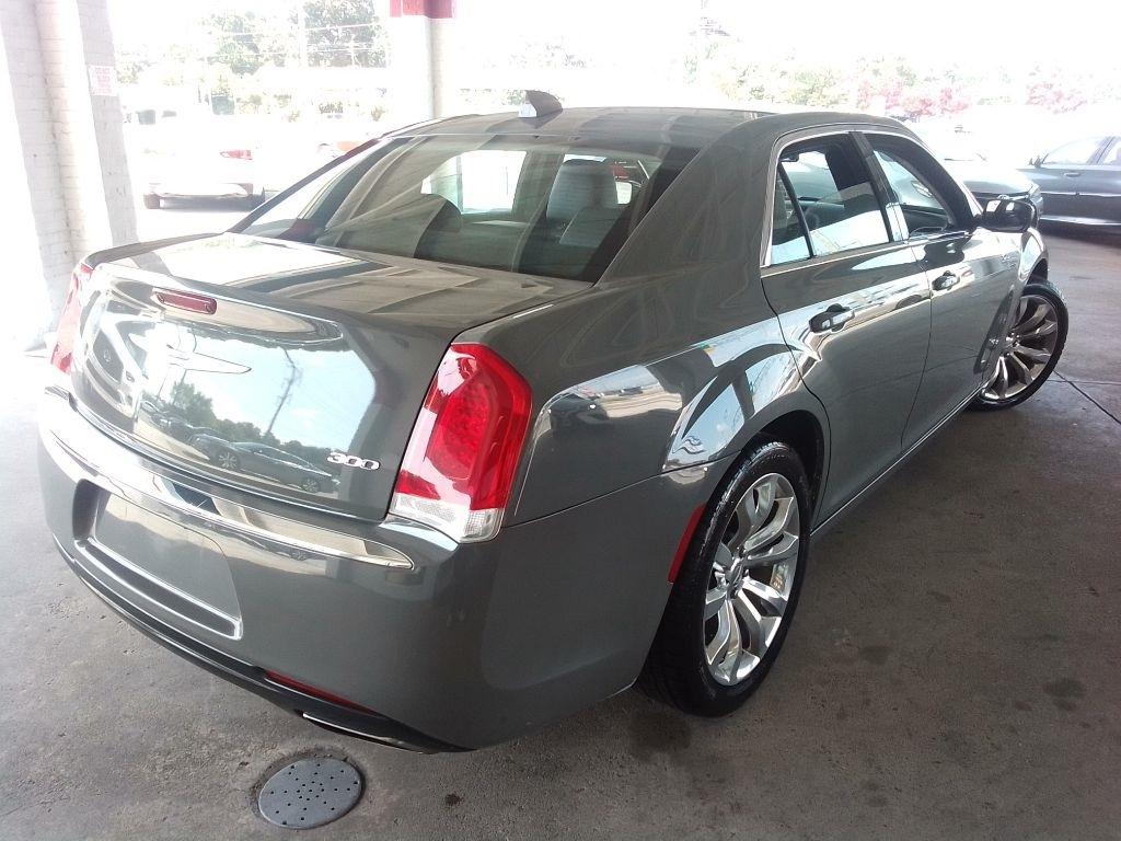 Chrysler 300 Touring 2018