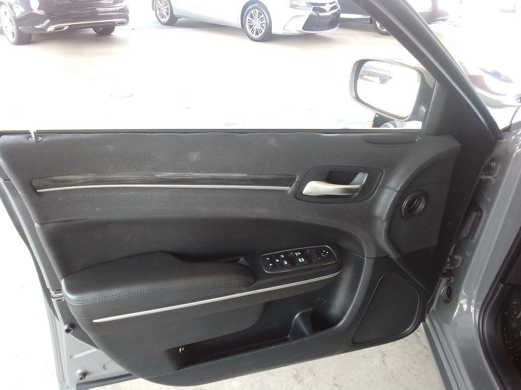 Chrysler 300 Touring 2018