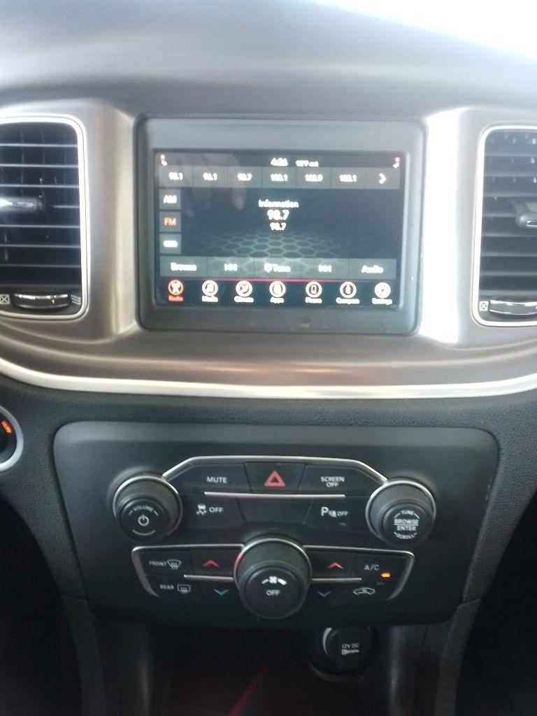 Dodge Charger SXT 2021