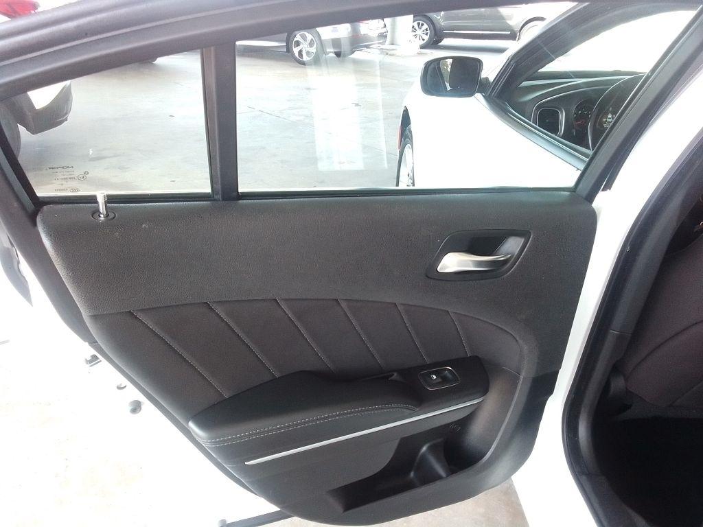 Dodge Charger SXT 2021