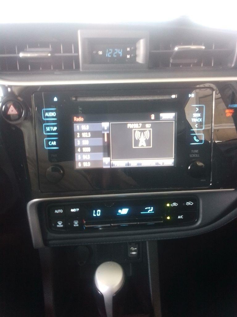 Toyota Corolla SE 6M 2019