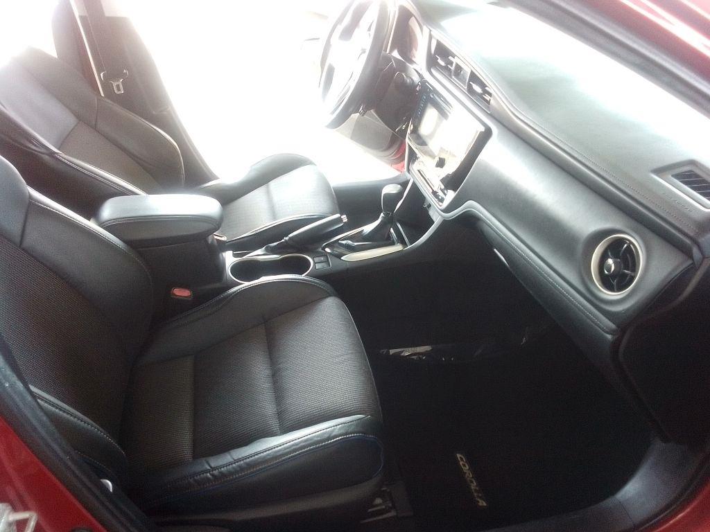 Toyota Corolla SE 6M 2019