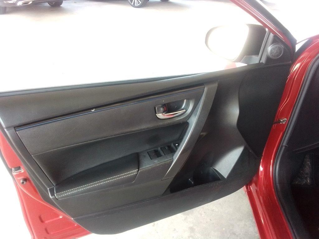 Toyota Corolla SE 6M 2019