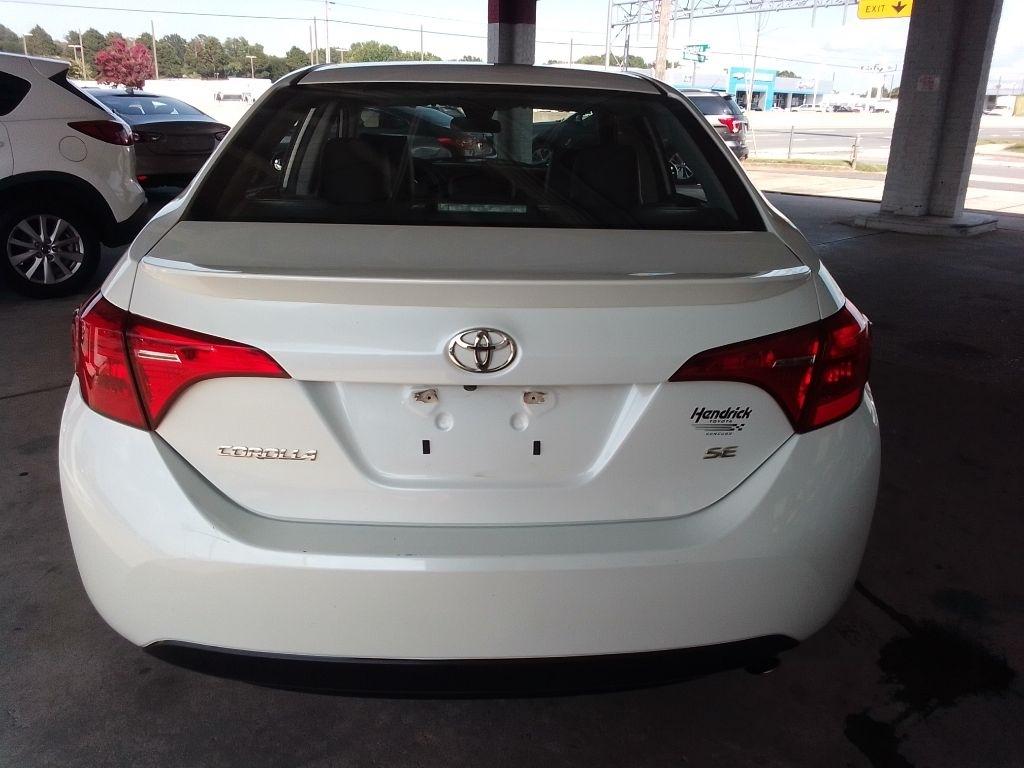 Toyota Corolla SE 6M 2018