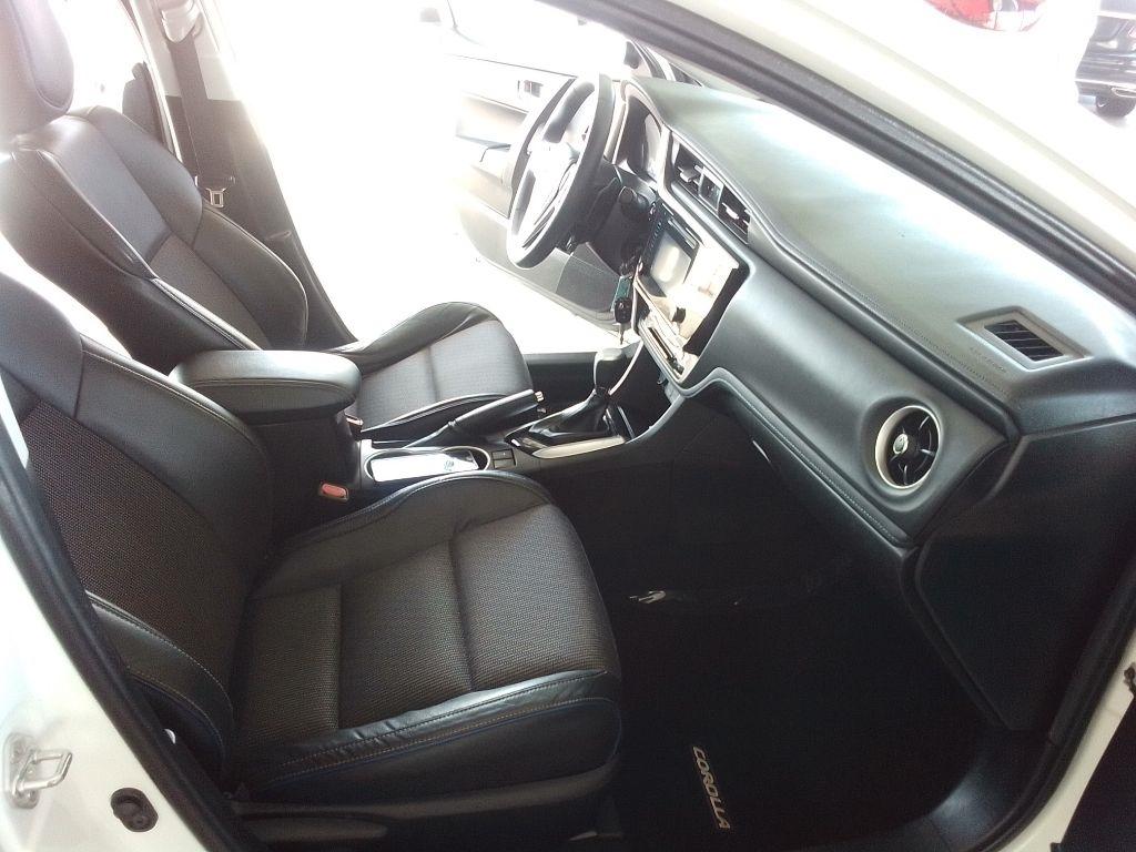Toyota Corolla SE 6M 2018