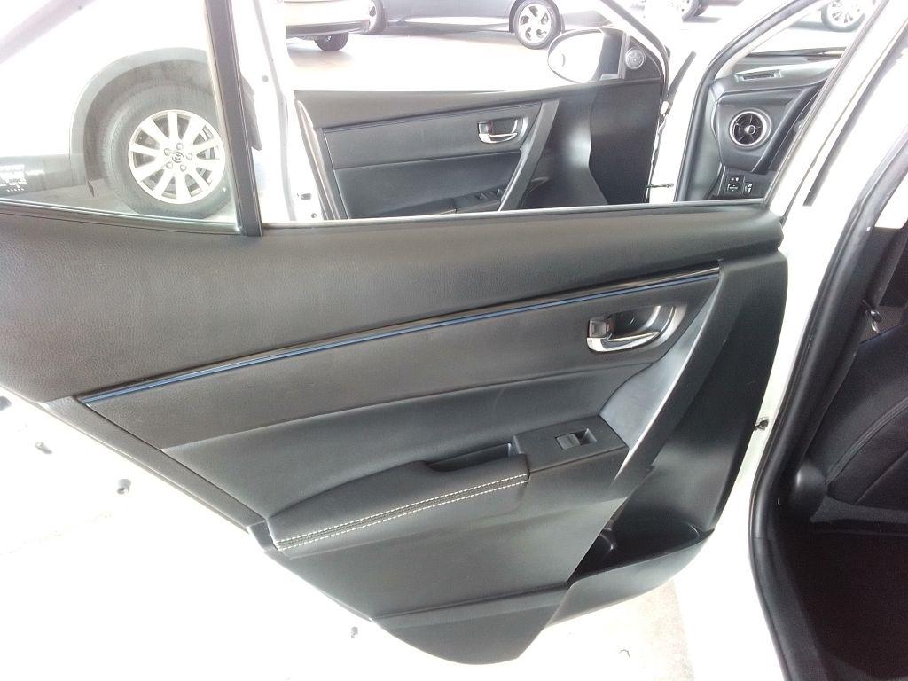 Toyota Corolla SE 6M 2018
