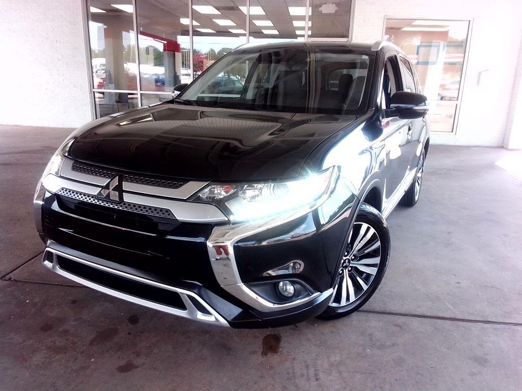 Mitsubishi Outlander SE 2WD 2020