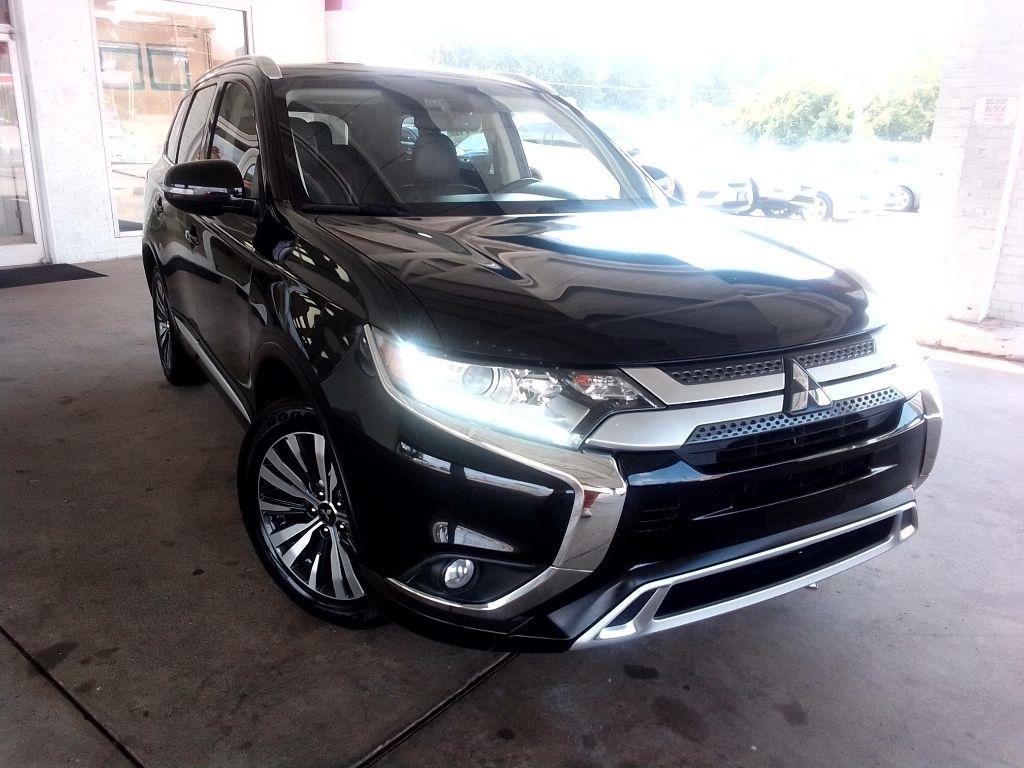 Mitsubishi Outlander SE 2WD 2020