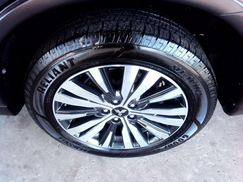 Mitsubishi Outlander SE 2WD 2020