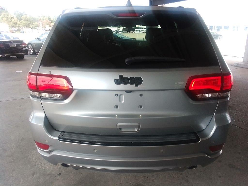 Jeep Grand Cherokee Laredo 2WD 2015