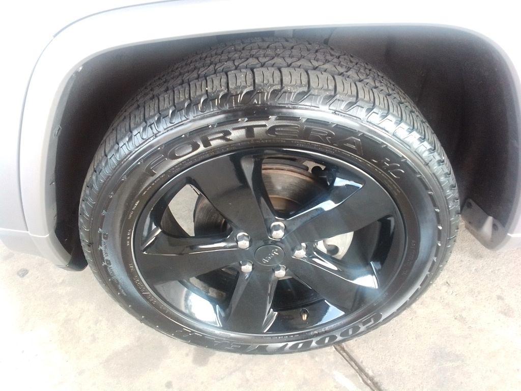 Jeep Grand Cherokee Laredo 2WD 2015