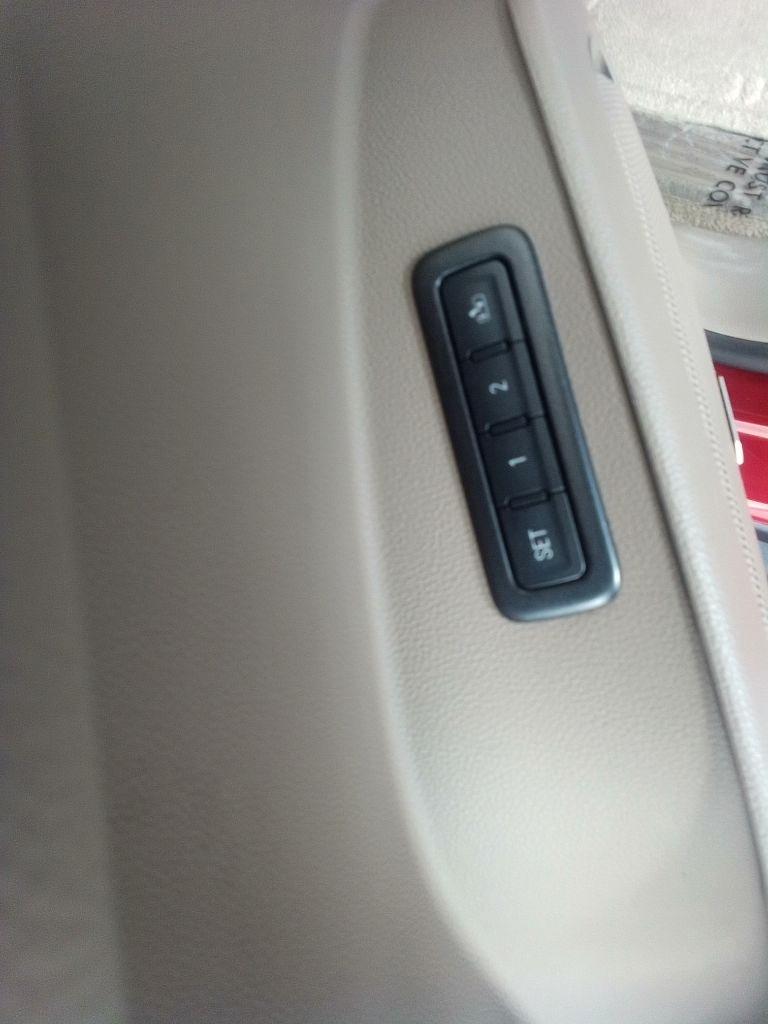 Chevrolet Tahoe LTZ 2WD 2015