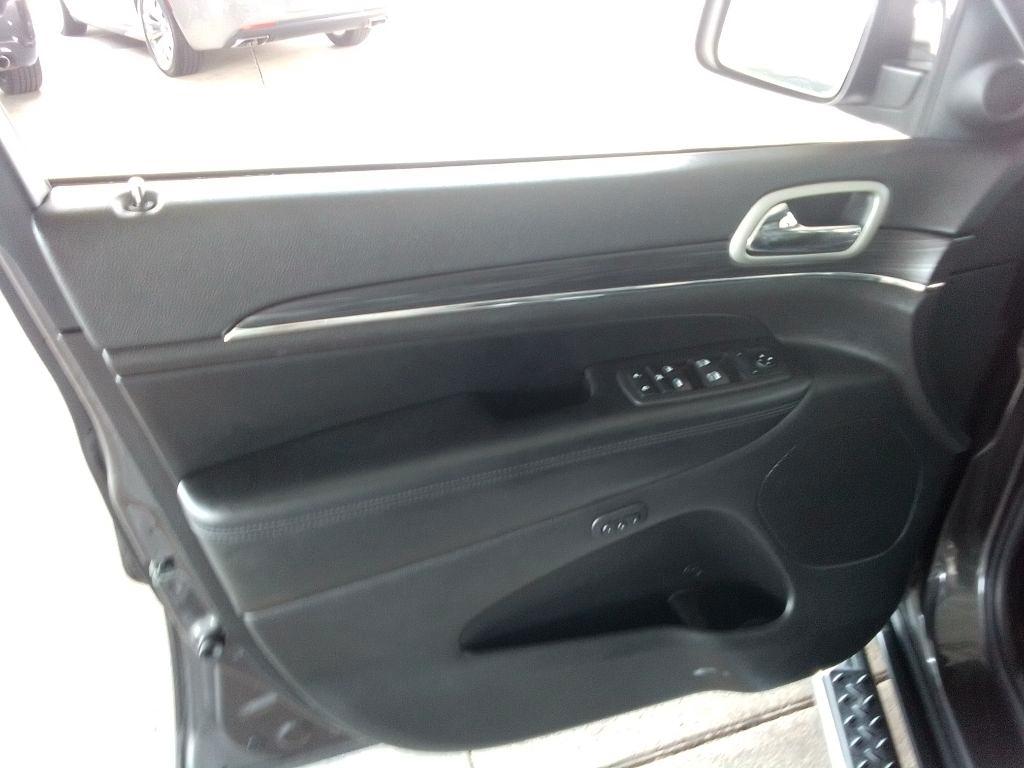 Jeep Grand Cherokee Limited 2WD 2019