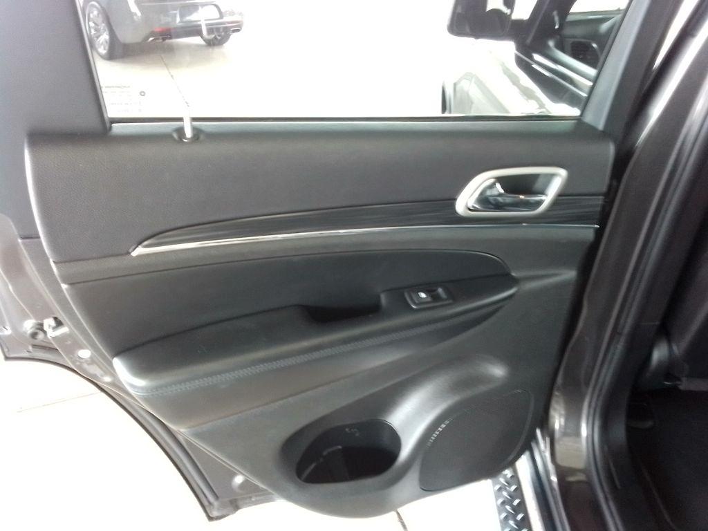 Jeep Grand Cherokee Limited 2WD 2019