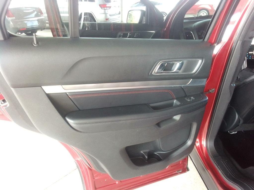Ford Explorer Sport 4WD 2017