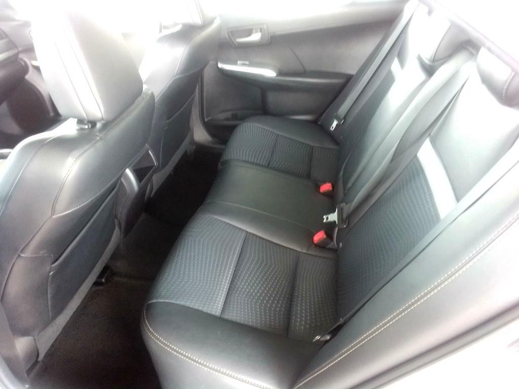 Toyota Camry SE 2014