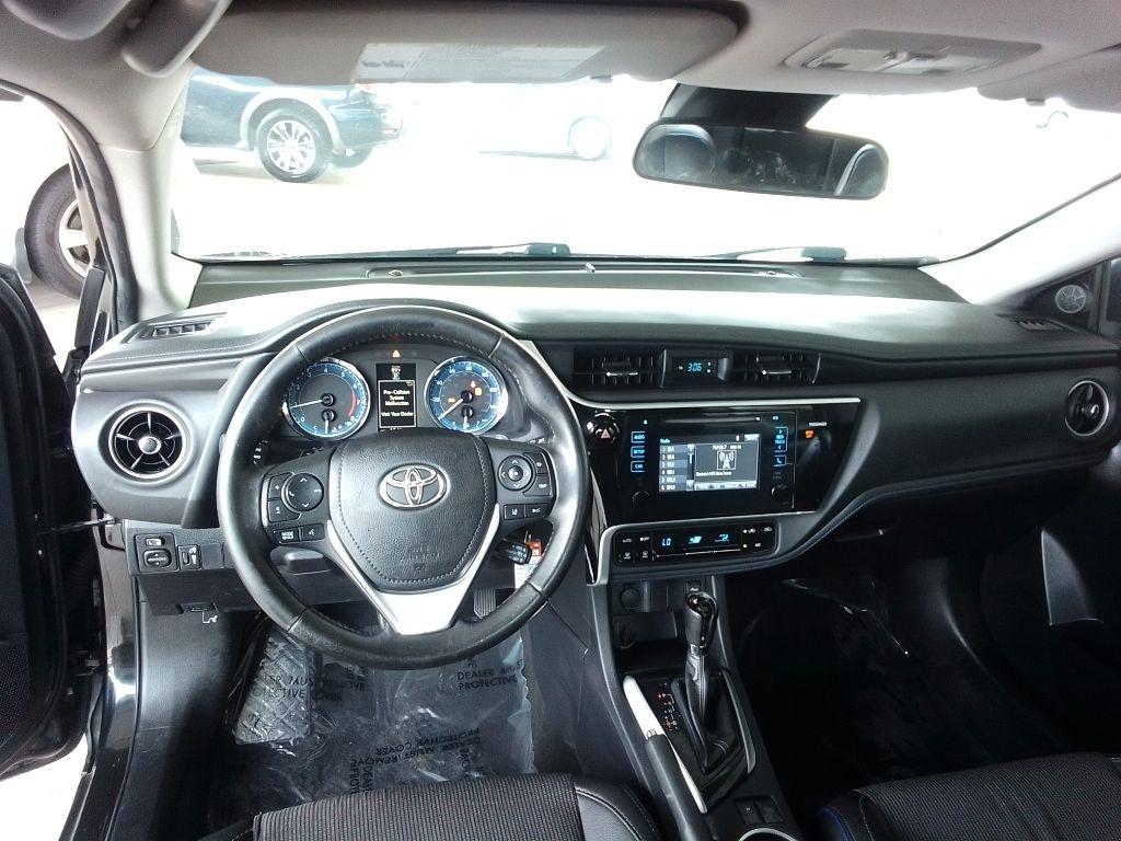Toyota Corolla SE 6M 2017