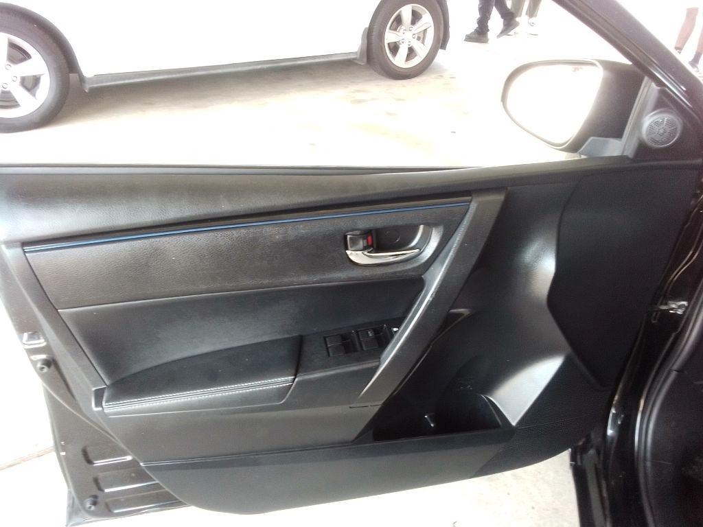 Toyota Corolla SE 6M 2017