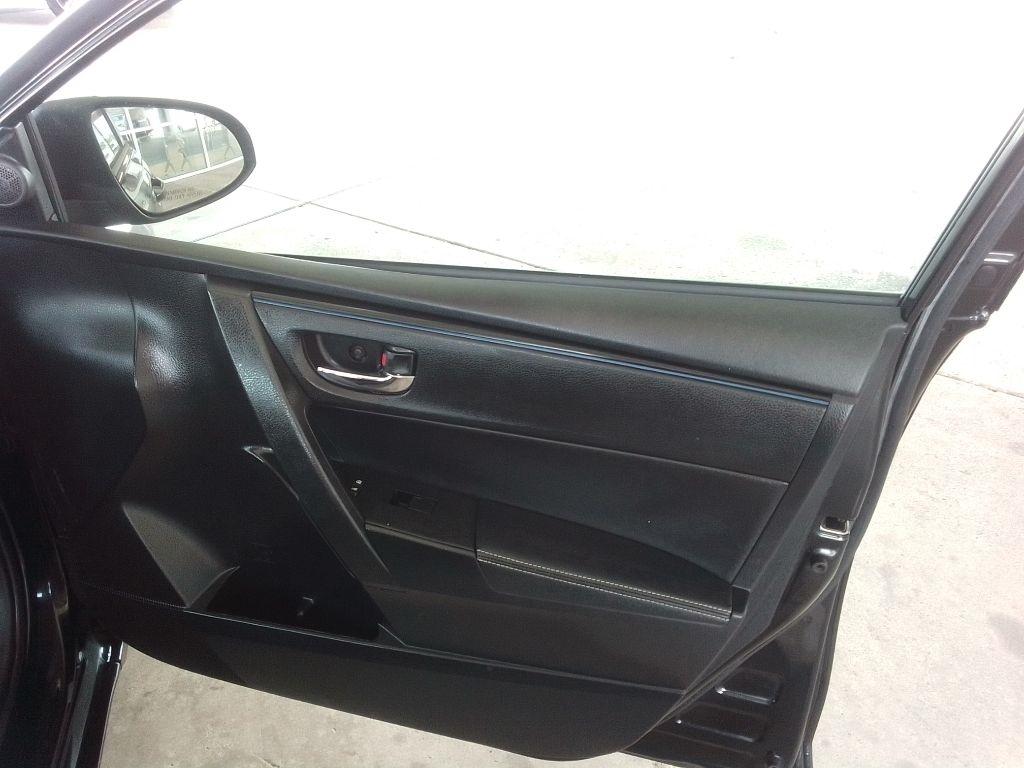 Toyota Corolla SE 6M 2017