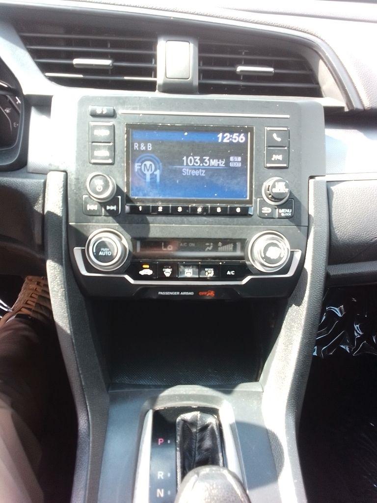 Honda Civic LX Sedan CVT 2016