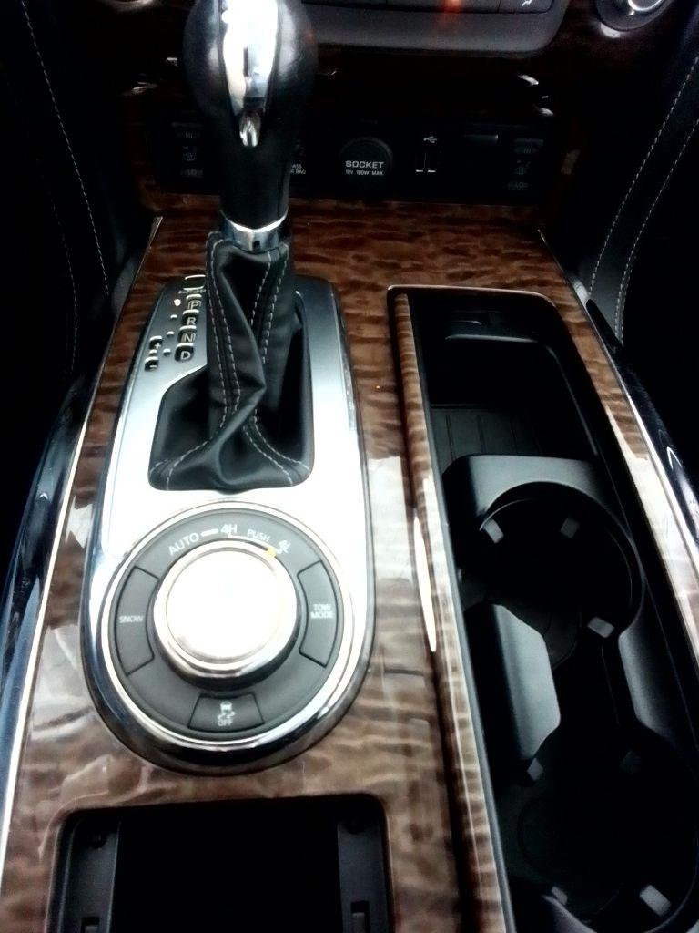 Nissan Armada SV AWD 2020