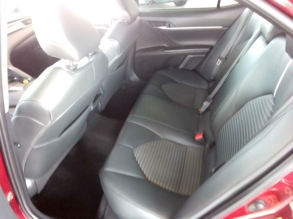 Toyota Camry SE 2018