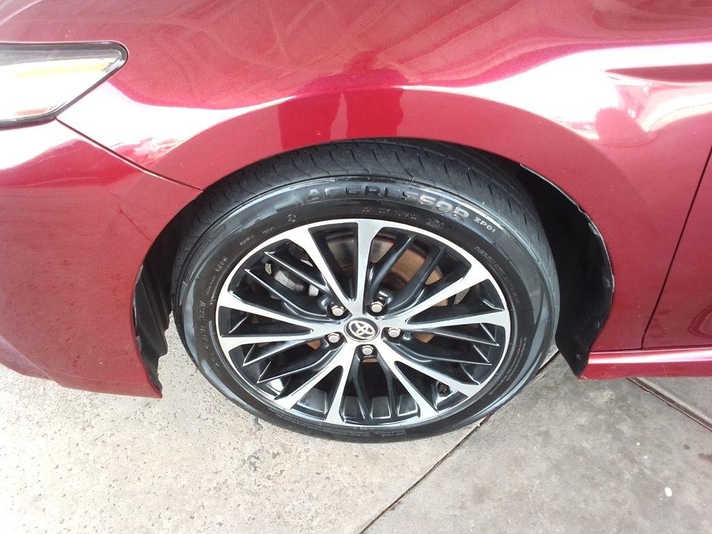 Toyota Camry SE 2018