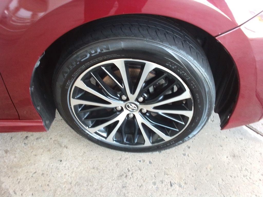 Toyota Camry SE 2018