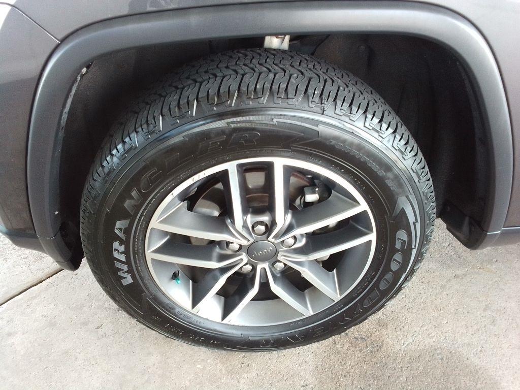 Jeep Grand Cherokee Limited 2WD 2020