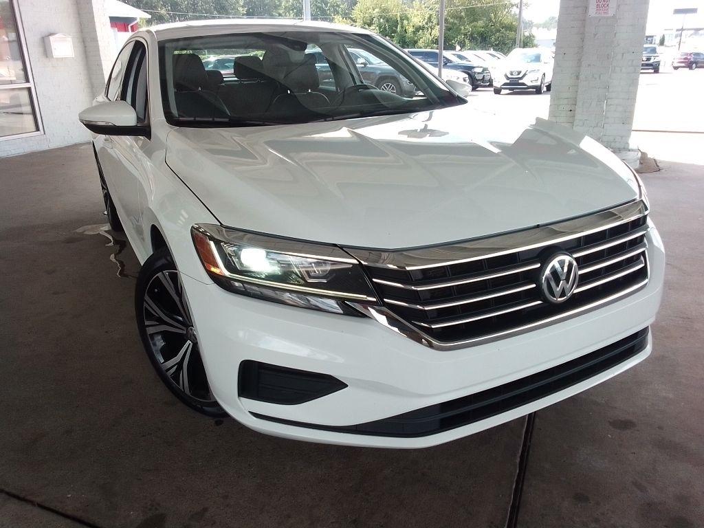 Volkswagen Passat SE 2021