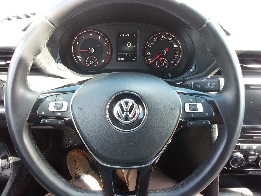 Volkswagen Passat SE 2021