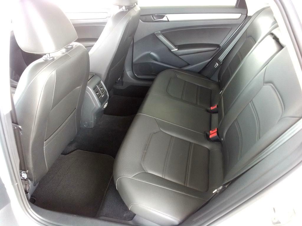 Volkswagen Passat SE 2021