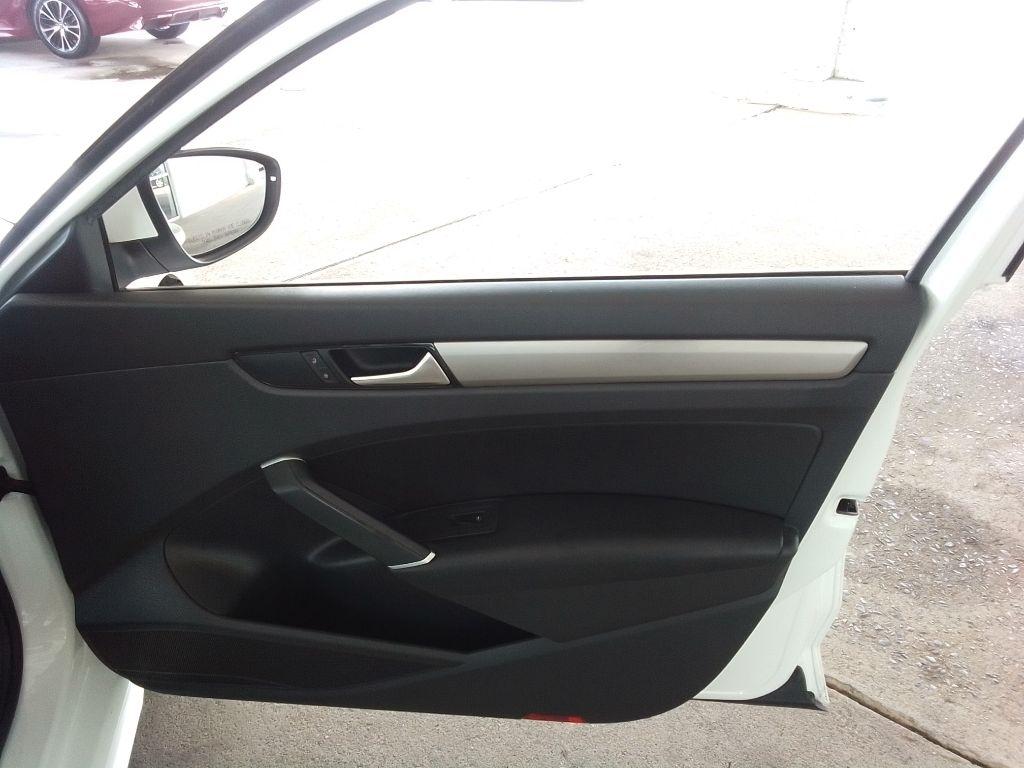 Volkswagen Passat SE 2021