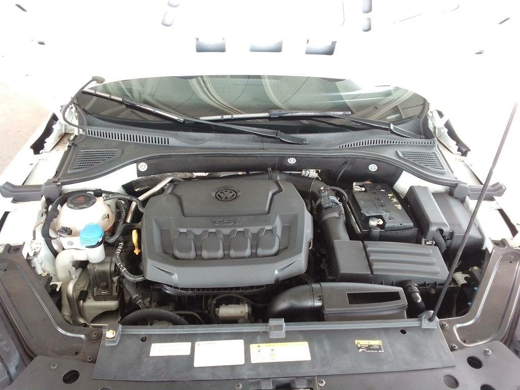 Volkswagen Passat SE 2021