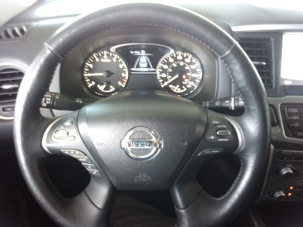 Nissan Pathfinder SL 4WD 2018