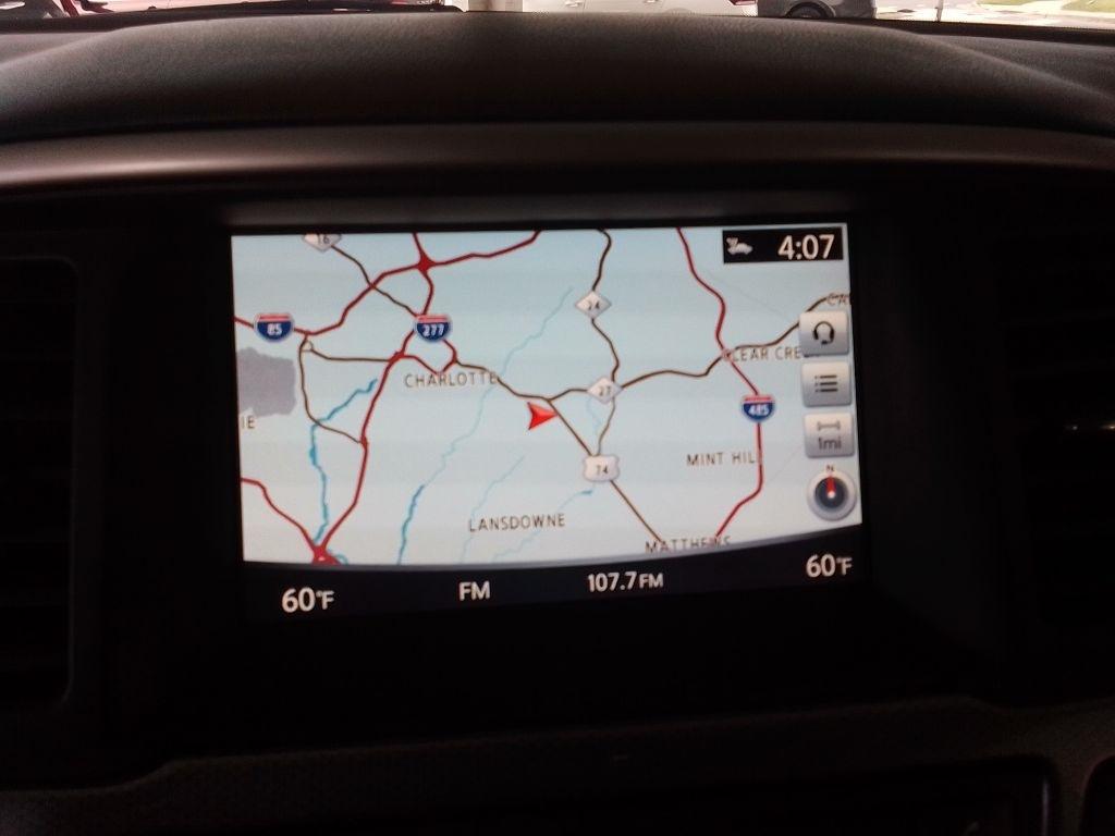 Nissan Pathfinder SL 4WD 2018