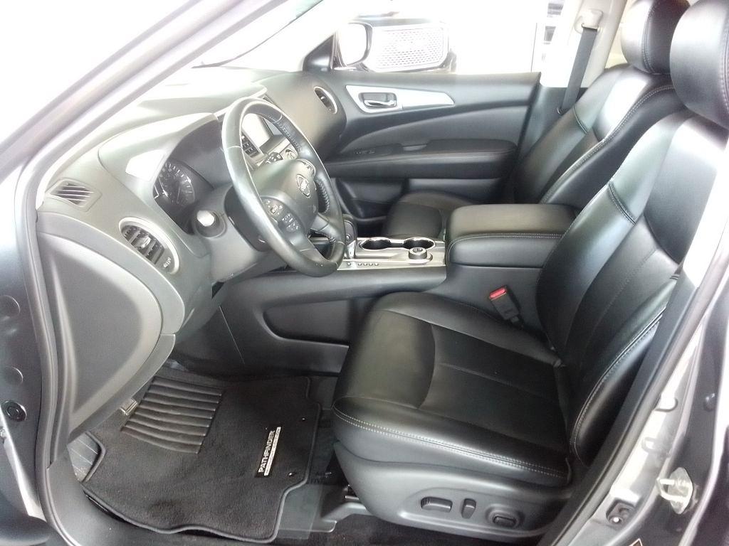 Nissan Pathfinder SL 4WD 2018