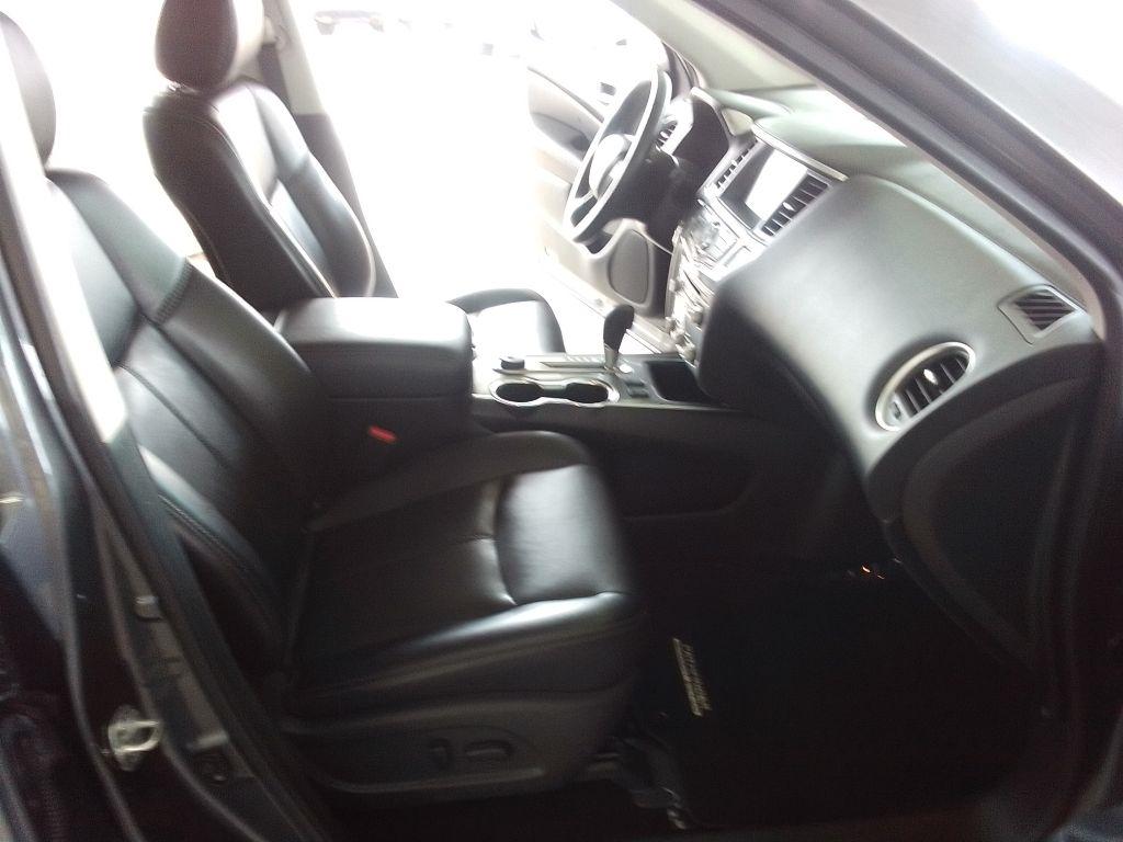 Nissan Pathfinder SL 4WD 2018